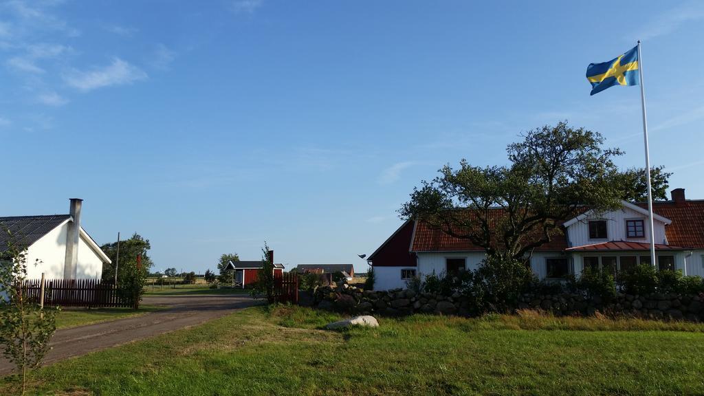 Roennas Villa Tvaaker Luaran gambar